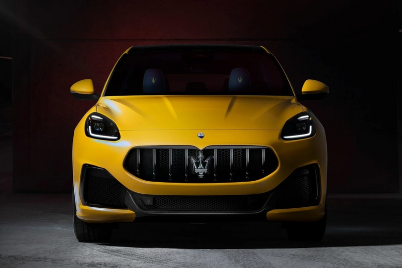 Ngắm nhìn Maserati Grecale 2022 bản đặc biệt PrimaSerie