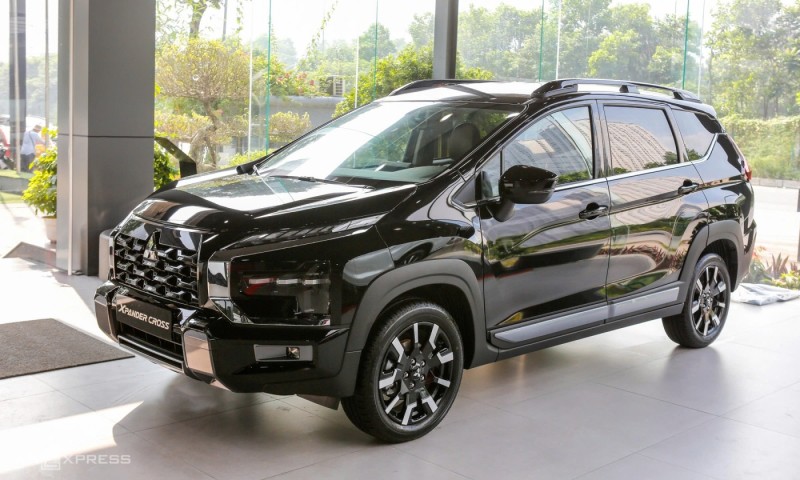 Mitsubishi Xpander 2025 Ra Mắt: Nâng Cấp Thiết Kế, An Toàn,...