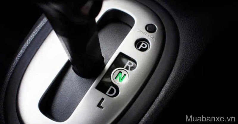 Chức năng số N trên xe số tự động: Tác dụng và cách sử dụng an toàn