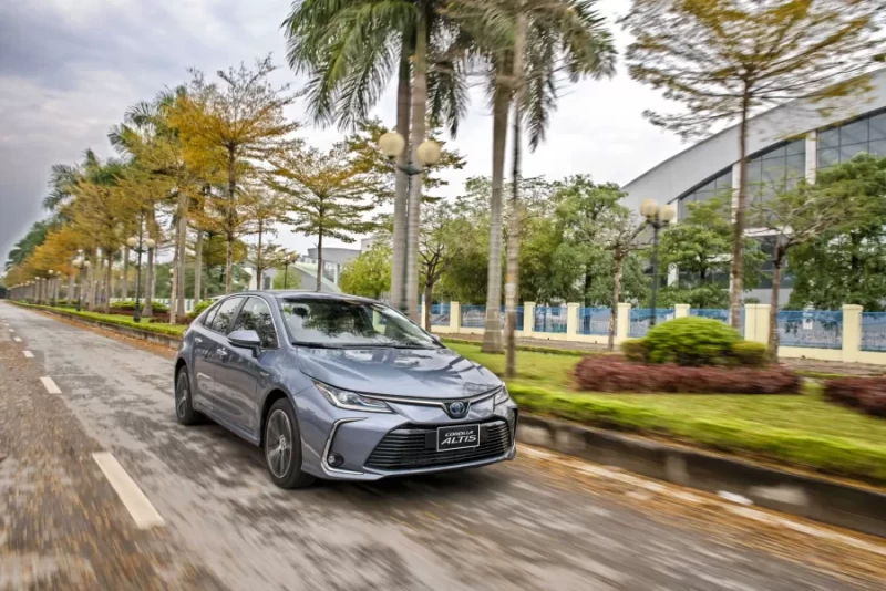 Toyota Giảm Giá Sốc Hàng Chục Triệu Đồng Cho Loạt Xe Trong Tháng 3