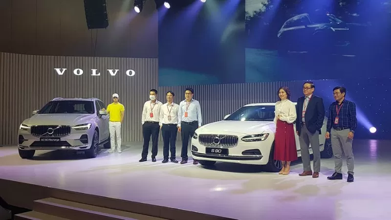 Volvo Car Việt Nam Ra Mắt XC60 và S90 Mới Với Nhiều Nâng Cấp...