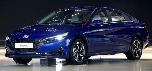 Ra mắt Hyundai Elantra thế hệ mới được nâng cấp hệ thống lái xe an toàn