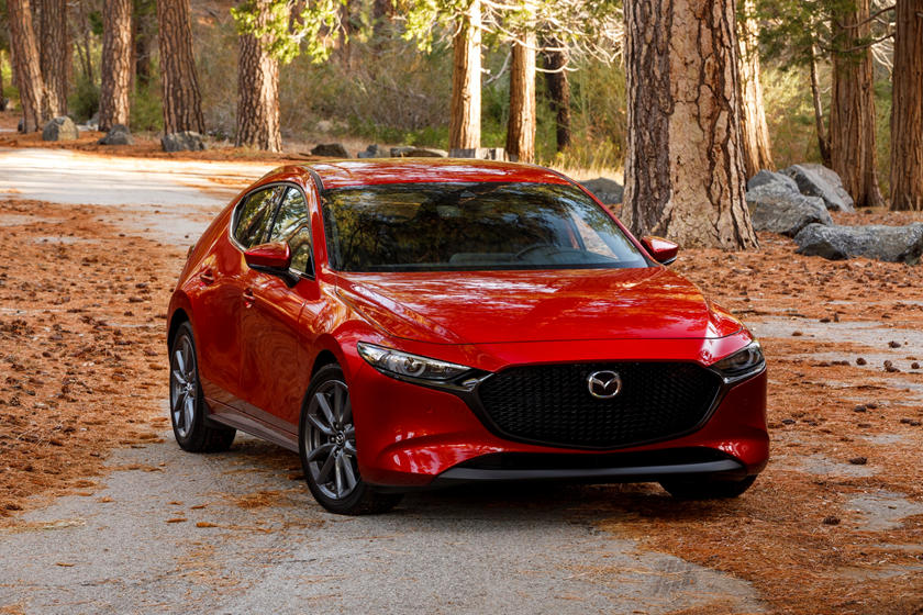 Xe Mazda 3 Luxury 15AT 2020  Trắng