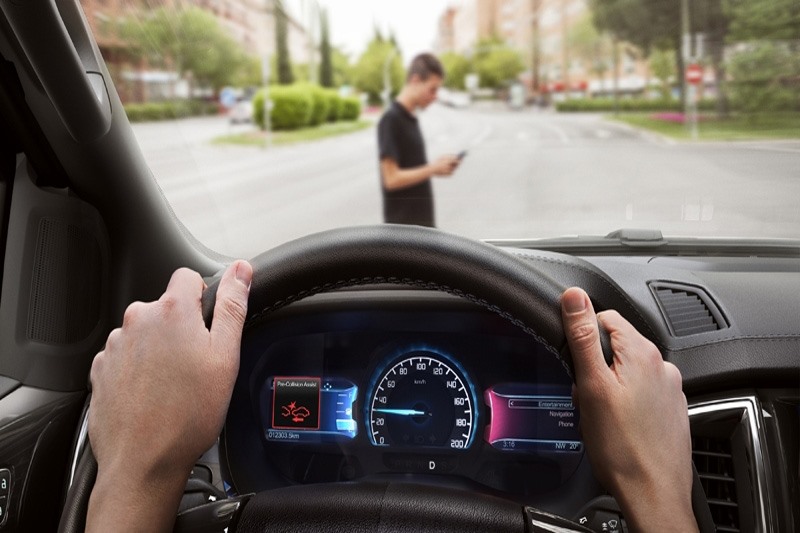 7 yếu tố gây mất tập trung dẫn đến tai nạn khi lái xe ô tô