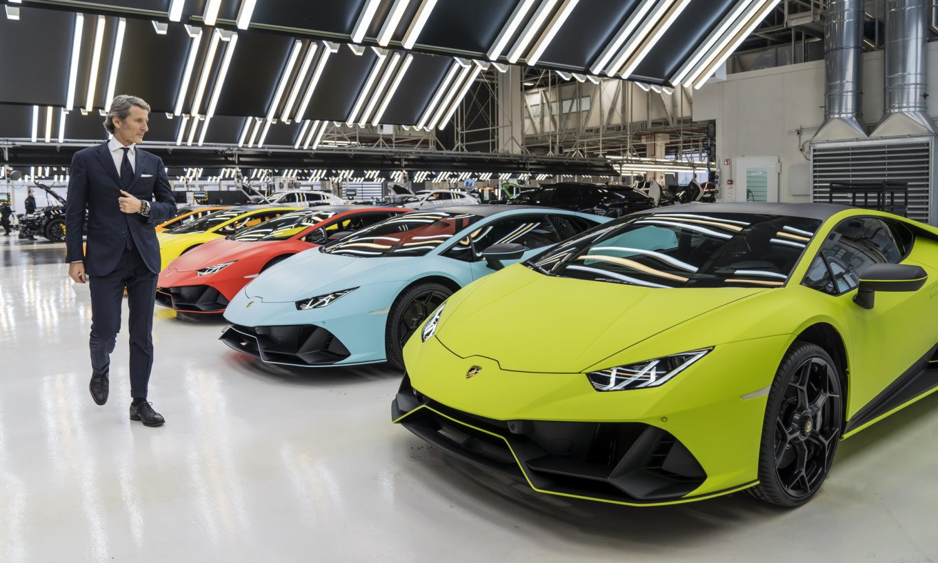 Lamborghini lập kỉ lục doanh số mới