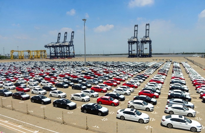 Ôtô nhập khẩu về cảng Hải Phòng tăng mạnh gần 8000 chiếc