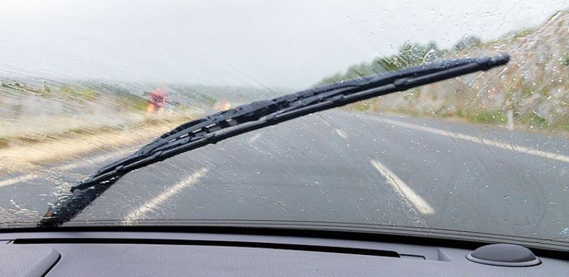 Những điều bạn cần biết về cần gạt nước ô tô - Kinh nghiệm thay gạt mưa xe