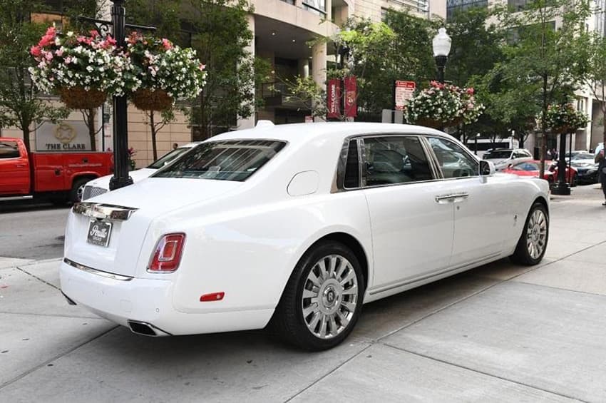 Đánh giá xe Rolls Royce Phantom mới nhất 2020 kèm bảng giá chi tiết