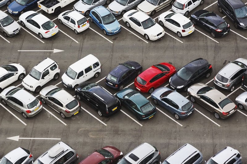 Kích thước tiêu chuẩn của bãi đỗ xe ô tô là bao nhiêu?