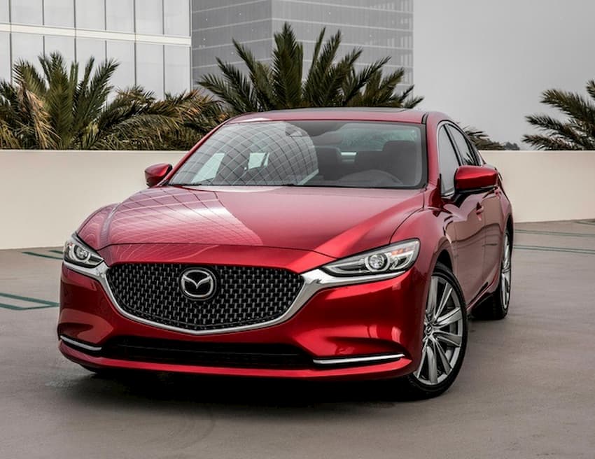 Đánh giá xe Mazda 6 mới nhất 2020 kèm bảng giá chi tiết