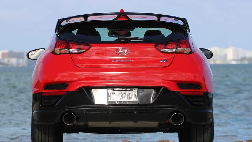 Đánh giá xe Hyundai Veloster mới nhất 2020 kèm bảng giá chi tiết