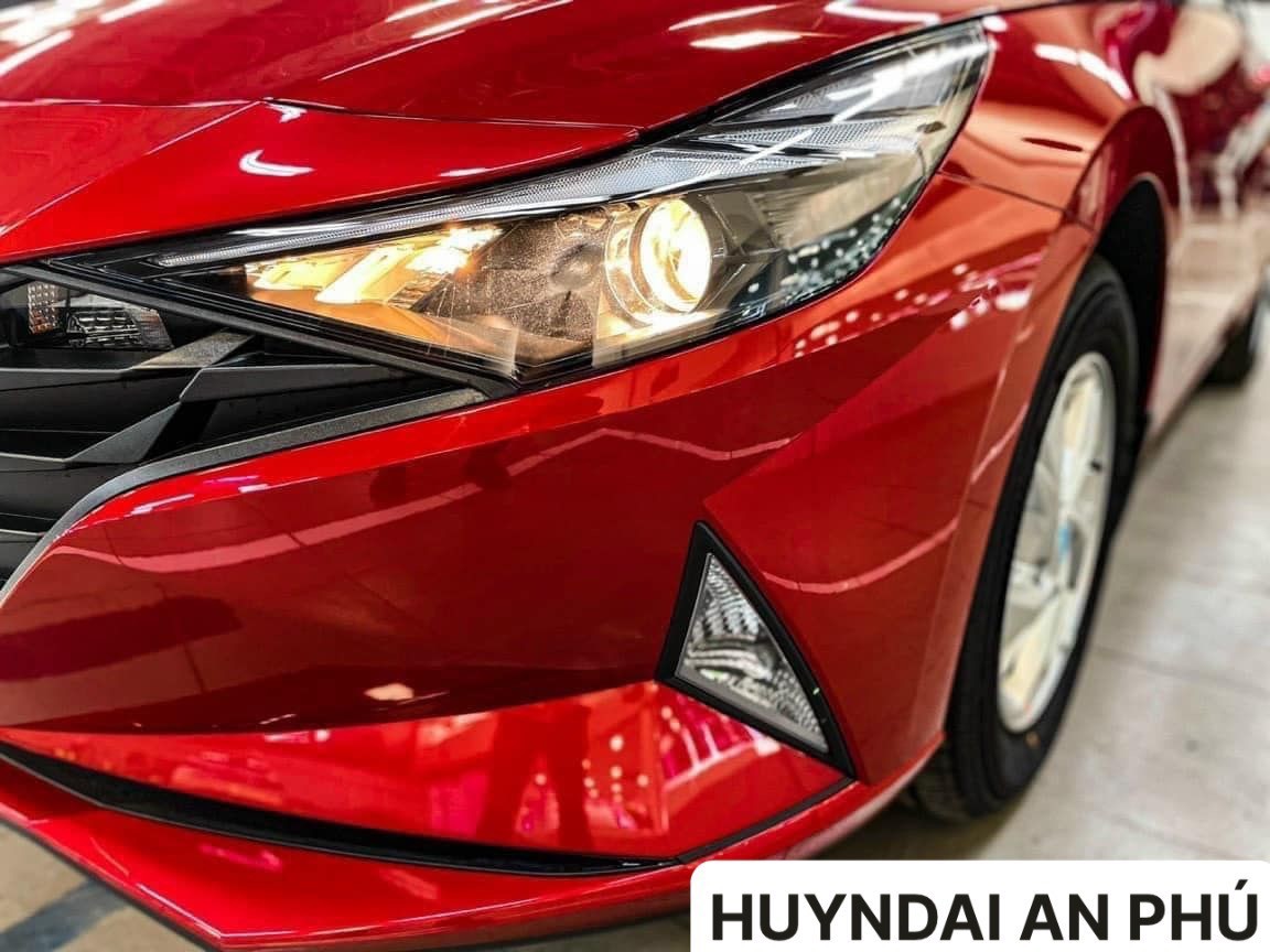 Cần bán xe hyundai elantra 1.6 AT Tiêu Chuẩn Vin22