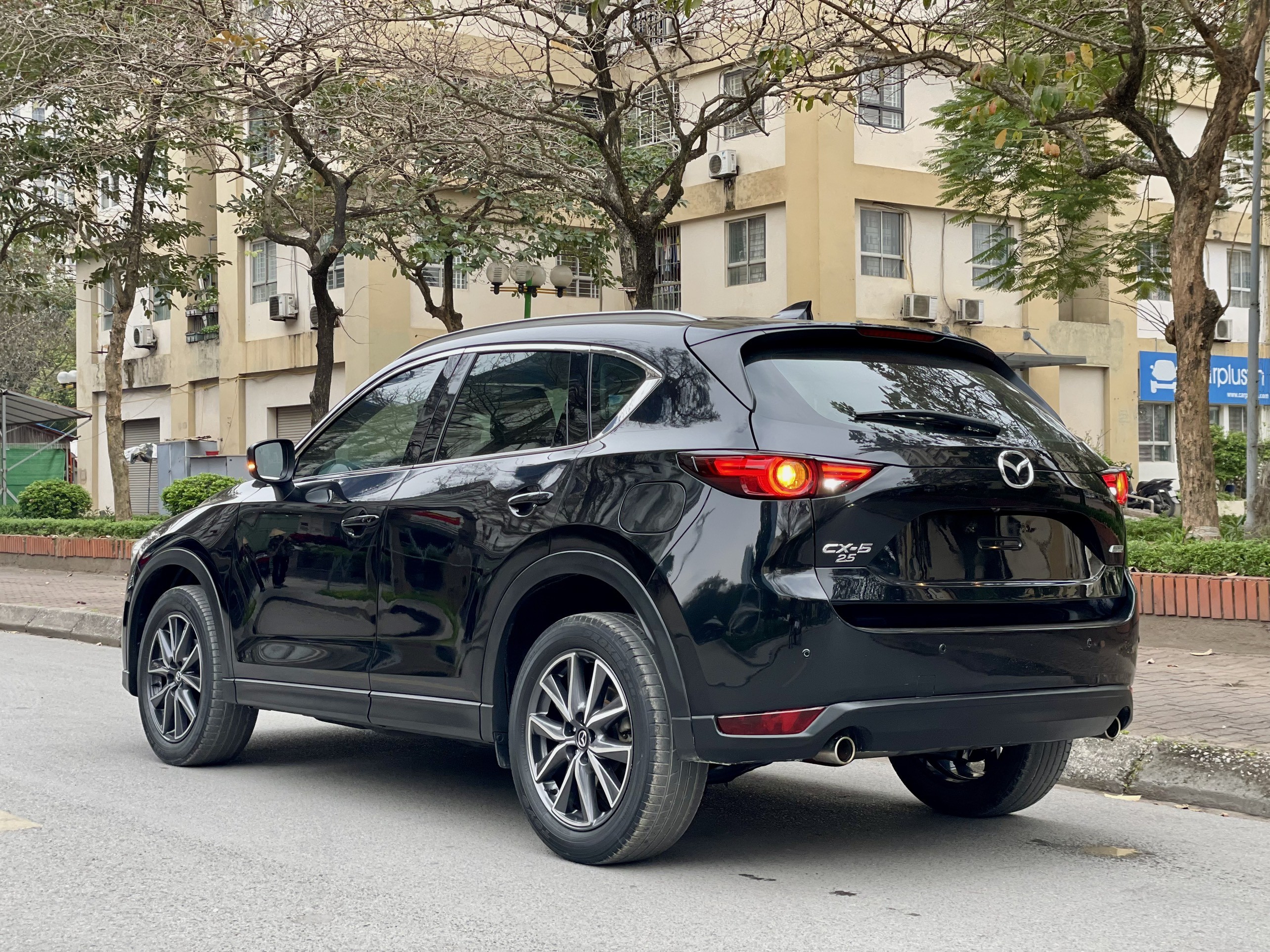 Bán xe Mazda CX5 2.5 Premium 2018 giá 665tr