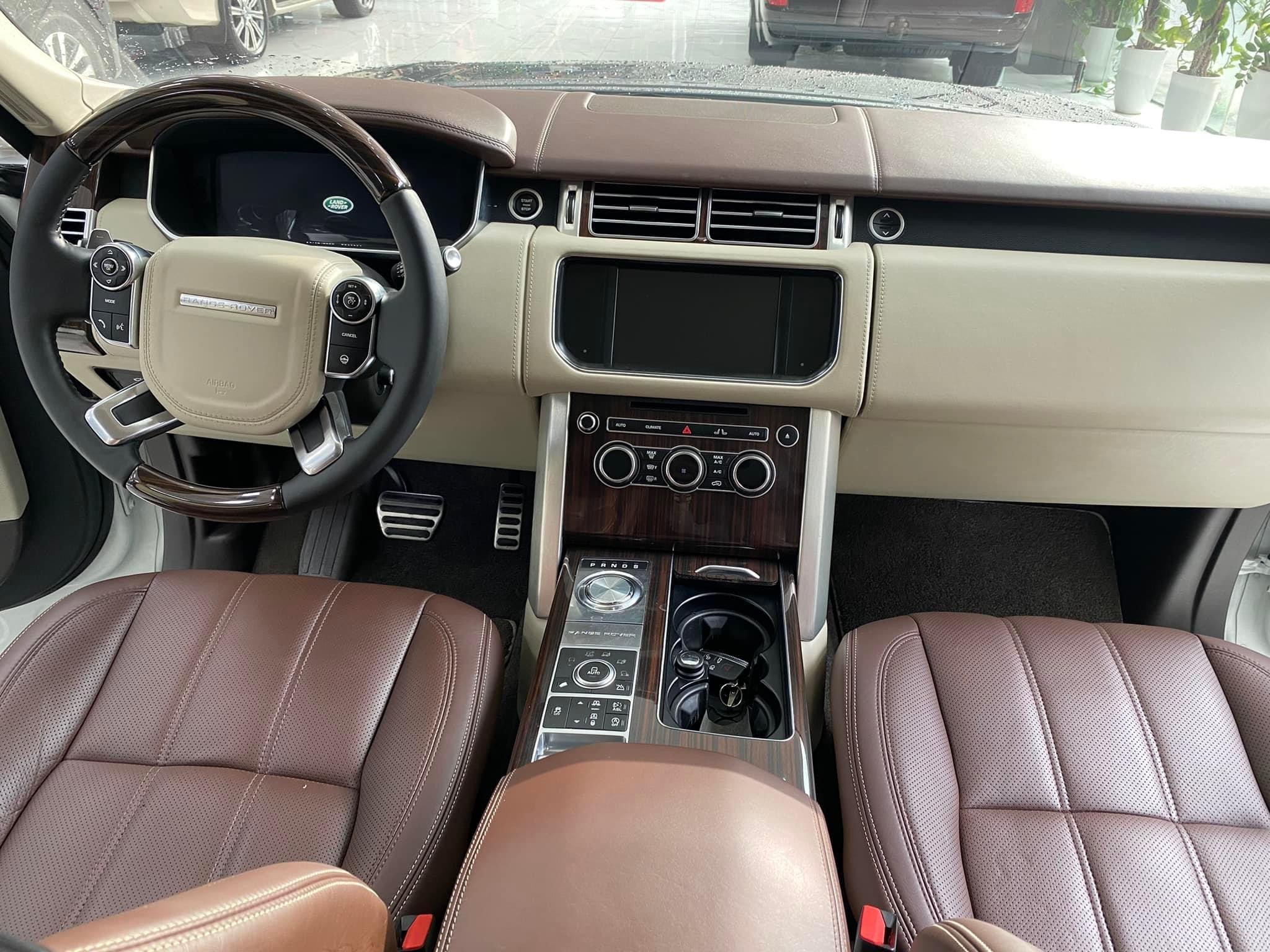 Bán Range Rover Autobiography LWB 5.0, sản xuất 2014, xe cực mới.