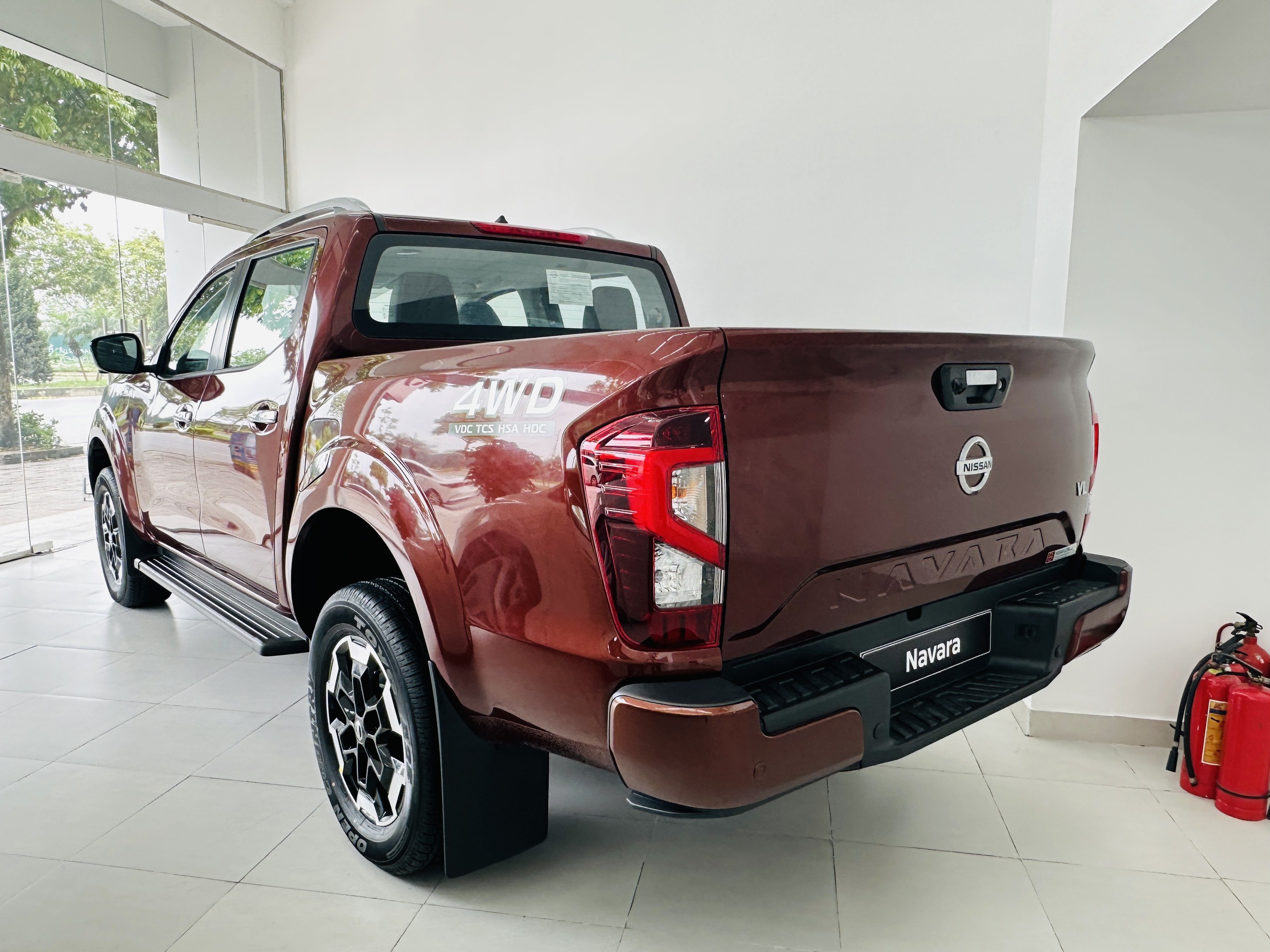 Nissan Navara Ưu đãi khủng tháng 4