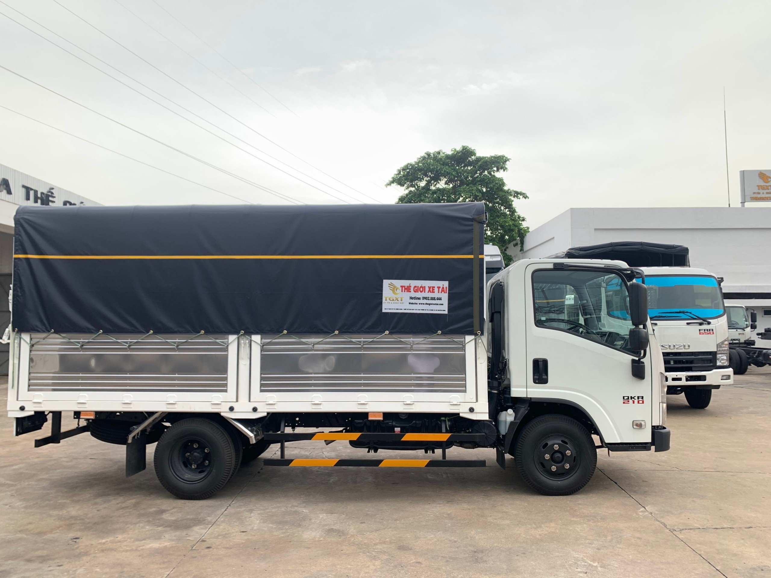 🚛ISUZU QKR 210 ĐỜI 2024 THÙNG MUI BẠC - 120 TRIỆU NHẬN XE