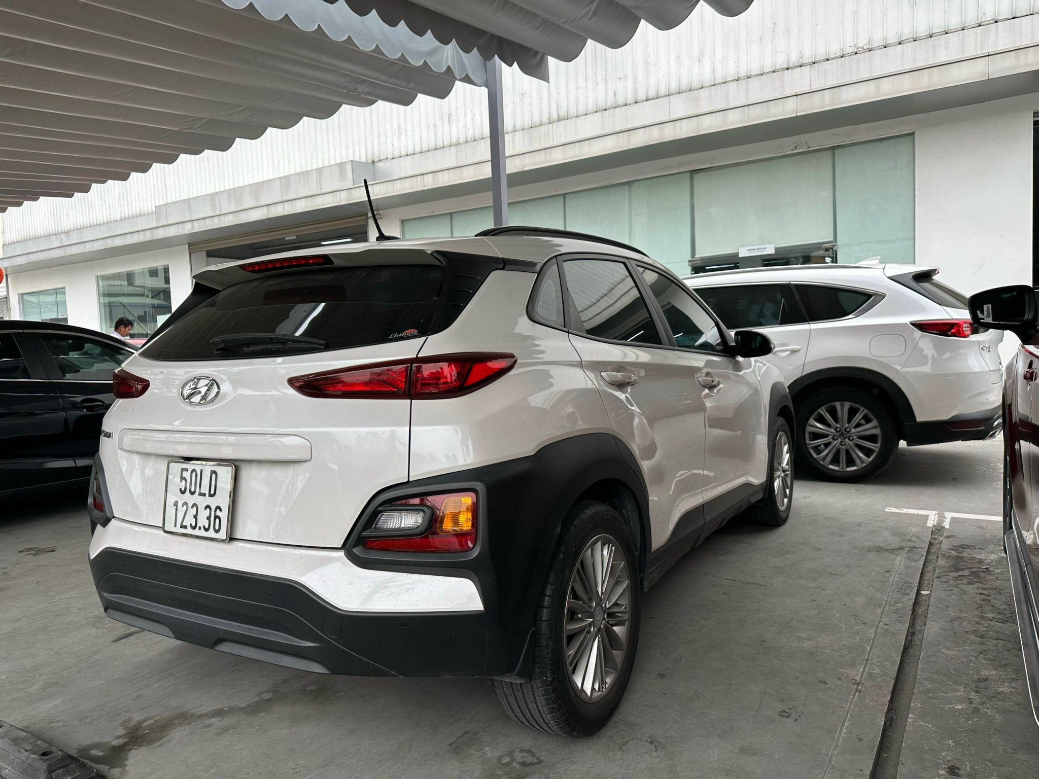 cần bán xe Hyundai Kona 2.0 AT đời 2019