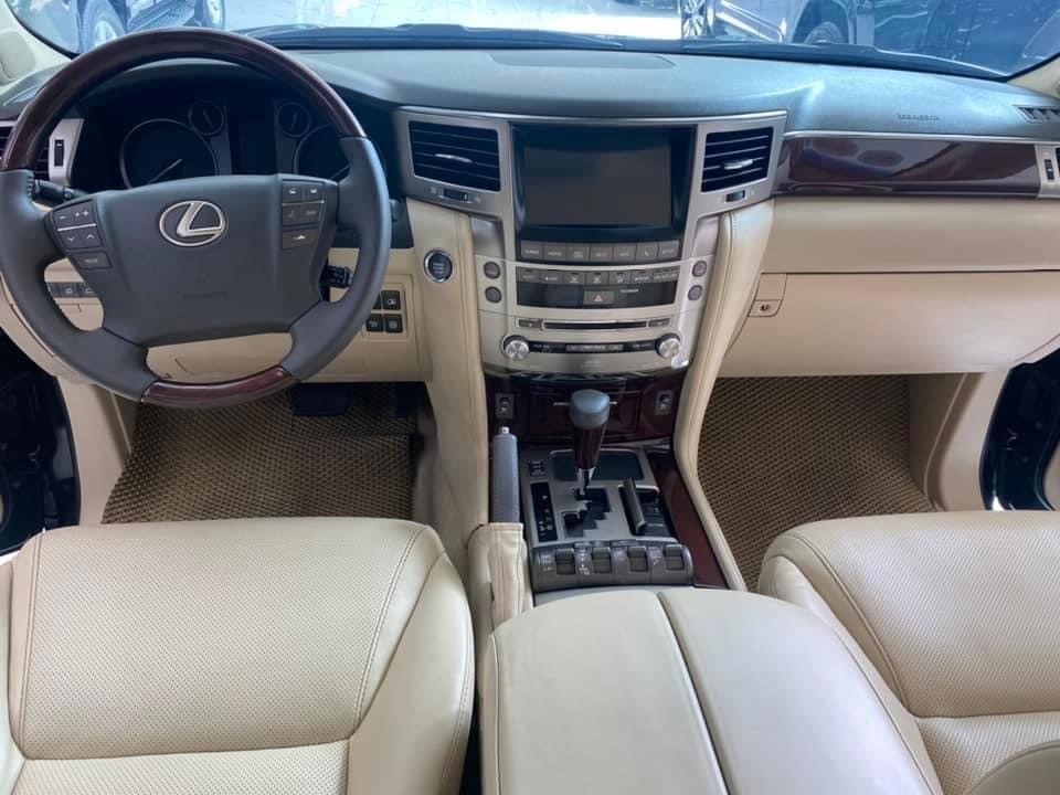 Bán Lexus LX570 nhập Mỹ bản full, màu đen, sản xuất 2015,1 chủ từ đầu.