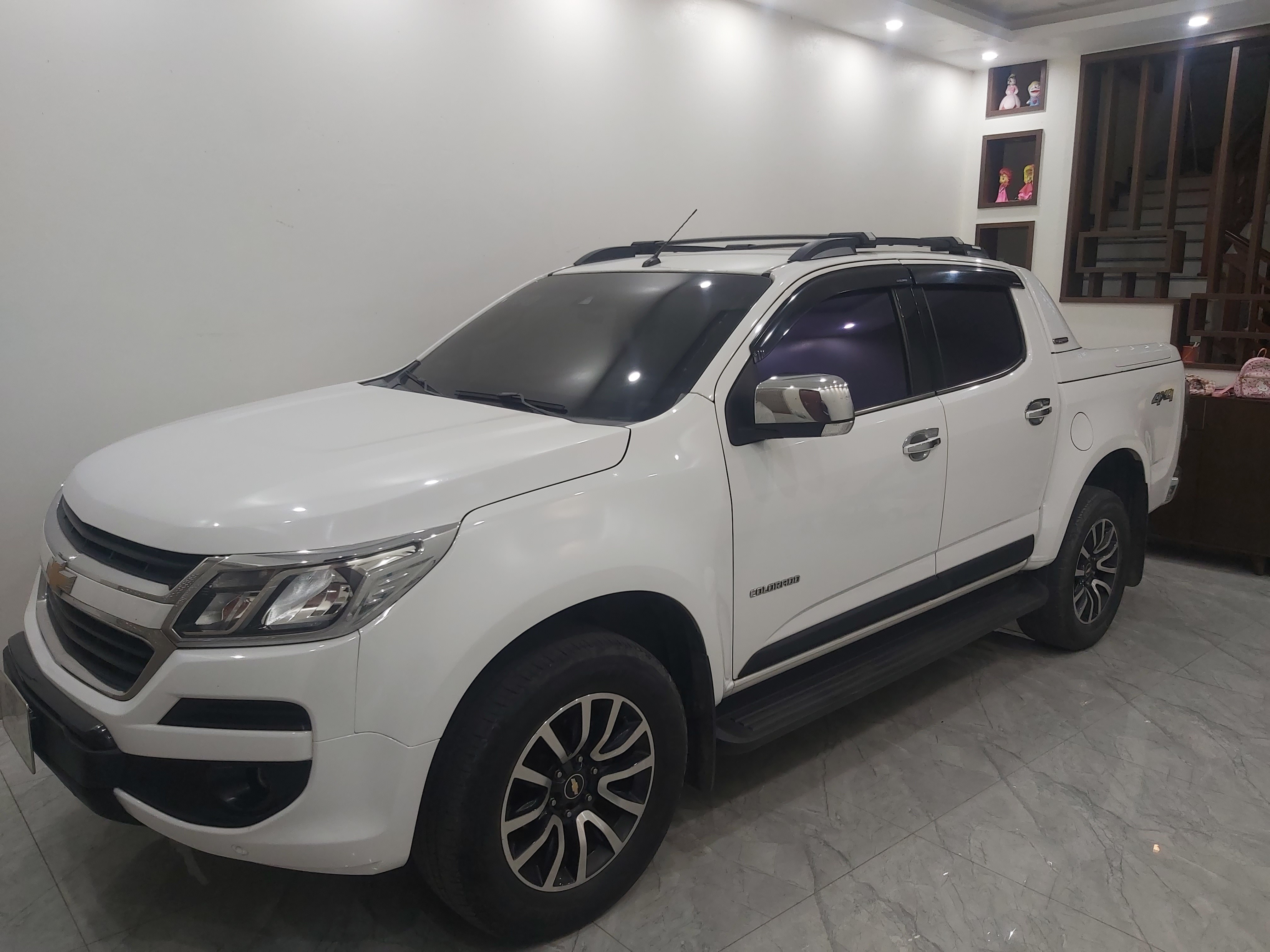 Cần bán xe Chervolet Colorado High Country 2019