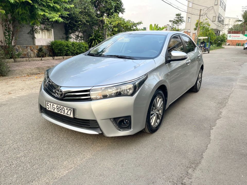 Cần bán xe Toyota corolla Altis G MT 2017 