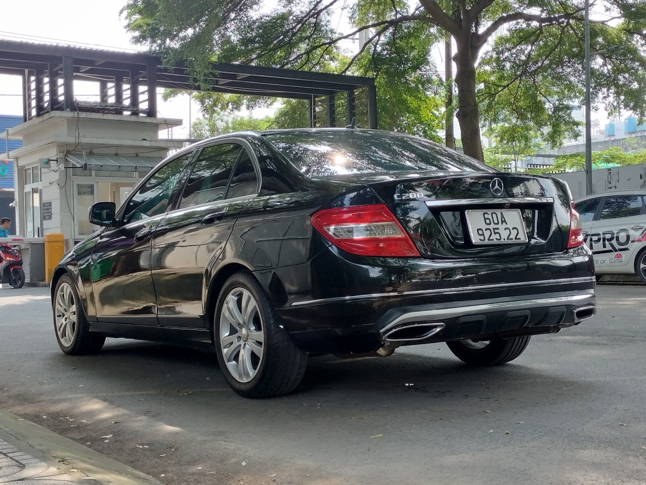 cần bán xe Mercedes Benz C200 1.8 AT đời 2008