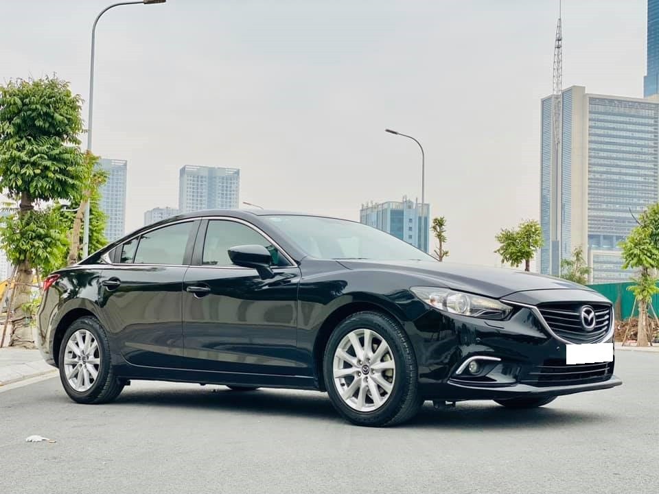 cần bán xe Mazda 6 2.0 AT đời 2016