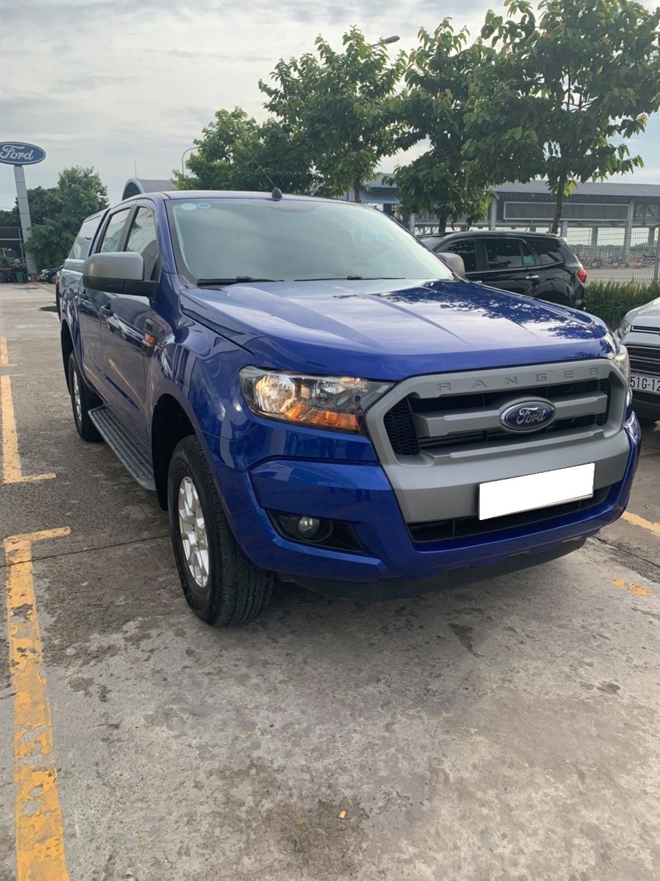 cần bán xe Ford Ranger XLS 4x2 MT đời 2016