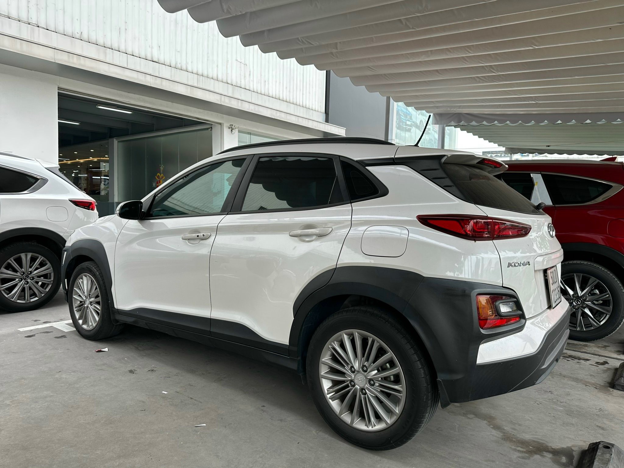 cần bán xe Hyundai Kona 2.0 AT đời 2019