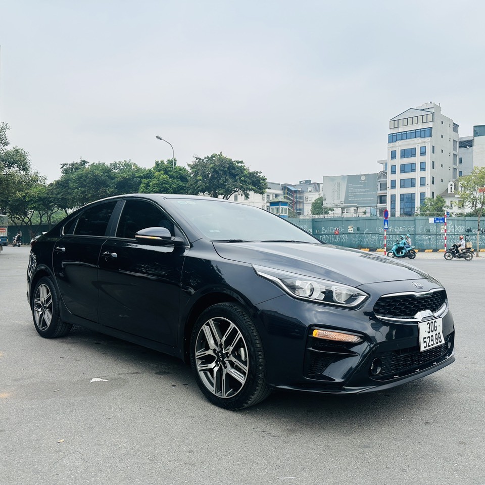 Cần bán xe Kia Cerato Luxury đời 2020