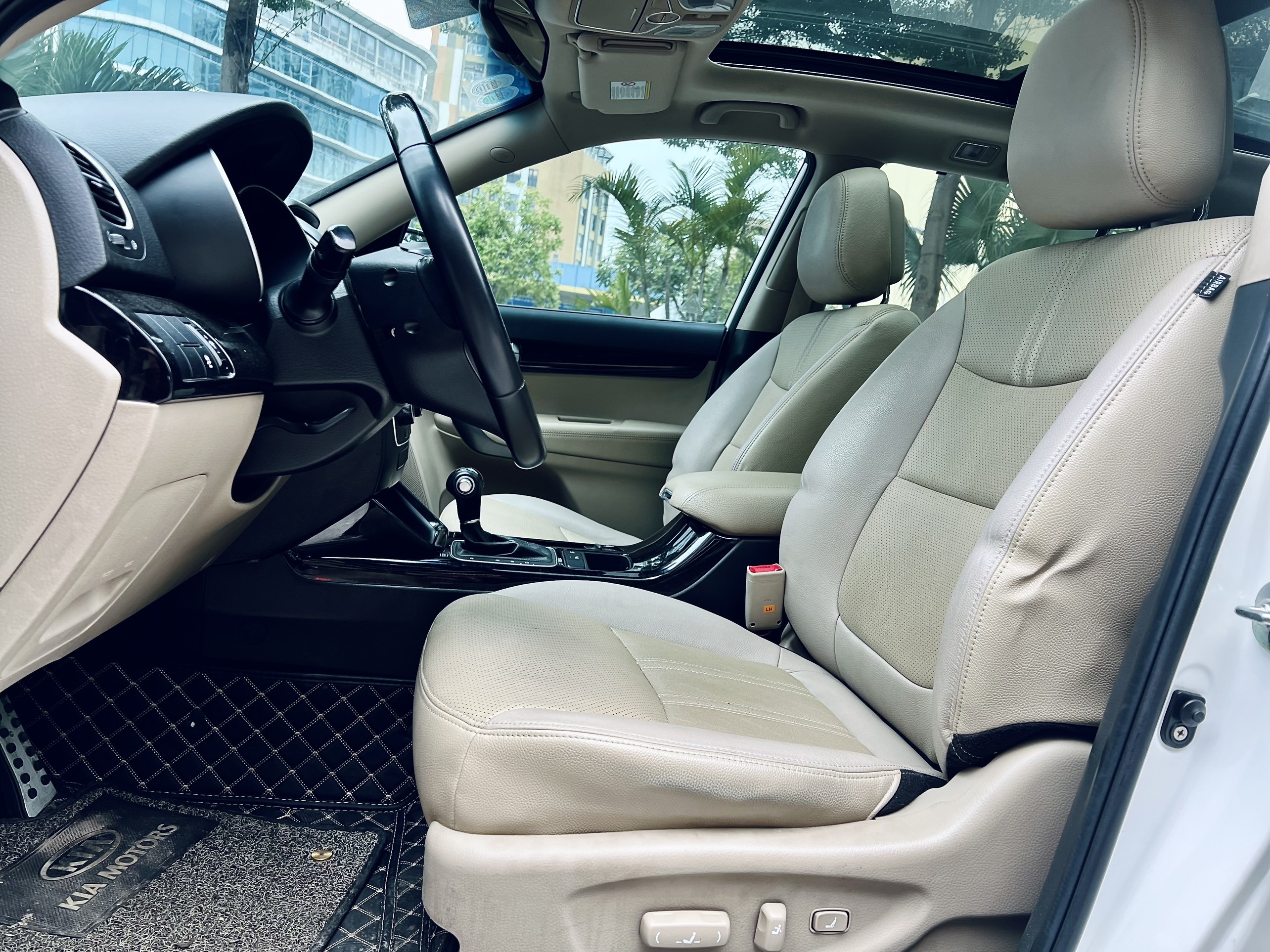 Bán xe Kia Sorento 2.4L đời 2018 bản full