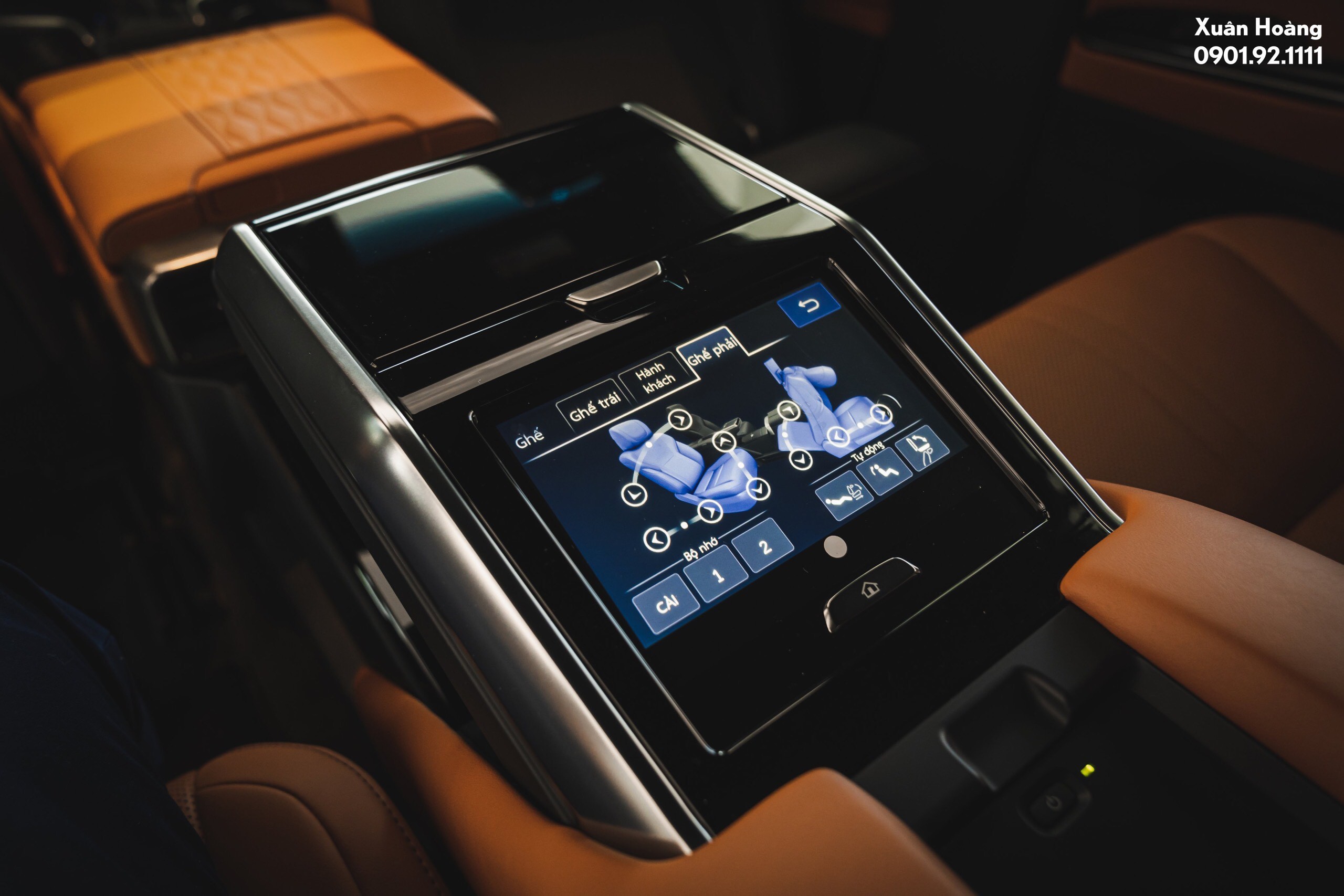Lexus LX 600 Vip (4 chỗ) đời 2024