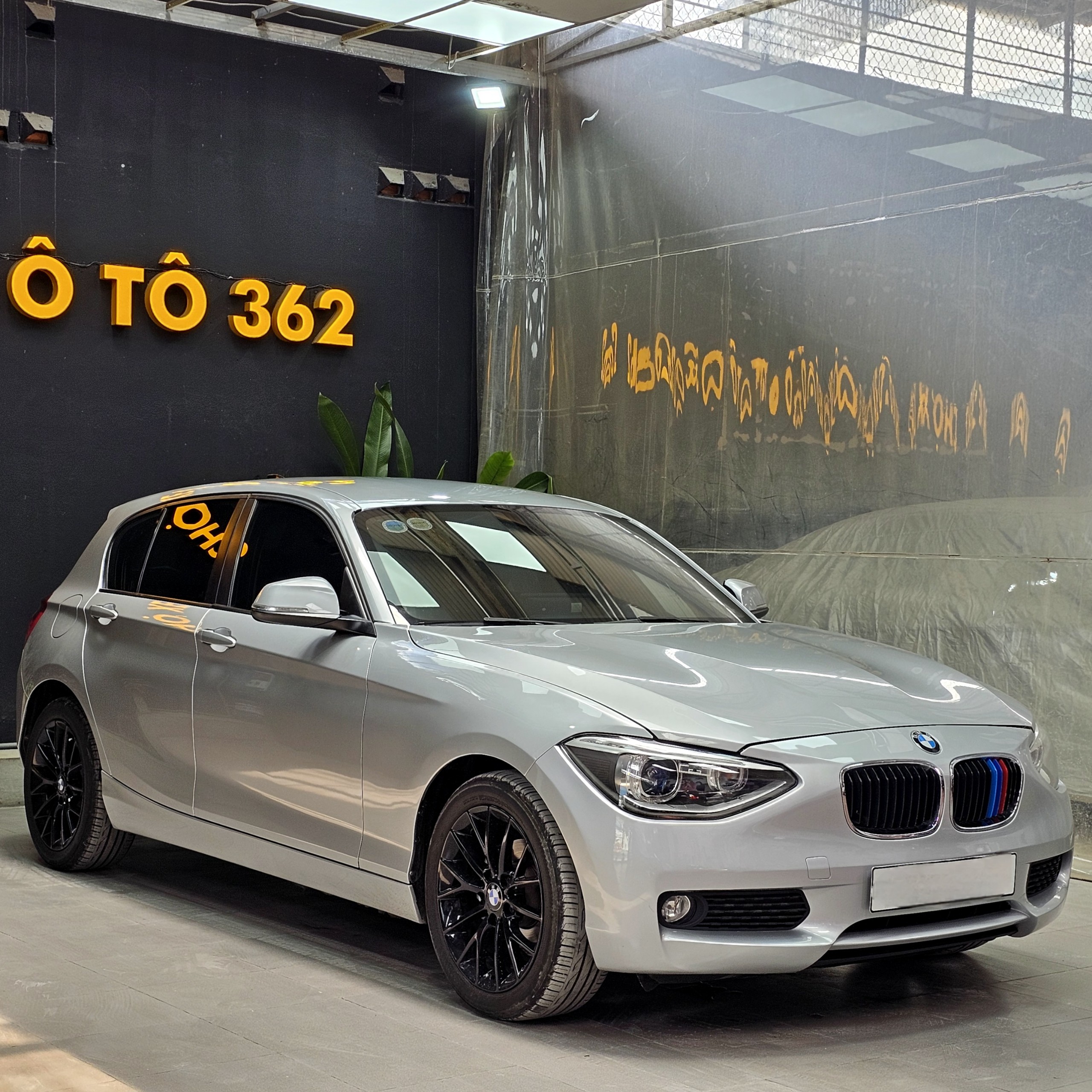 BMW 116i sản xuất 2013 dáng 2014 nhập khẩu nguyên chiếc Đức. Cá nhân 1 chủ