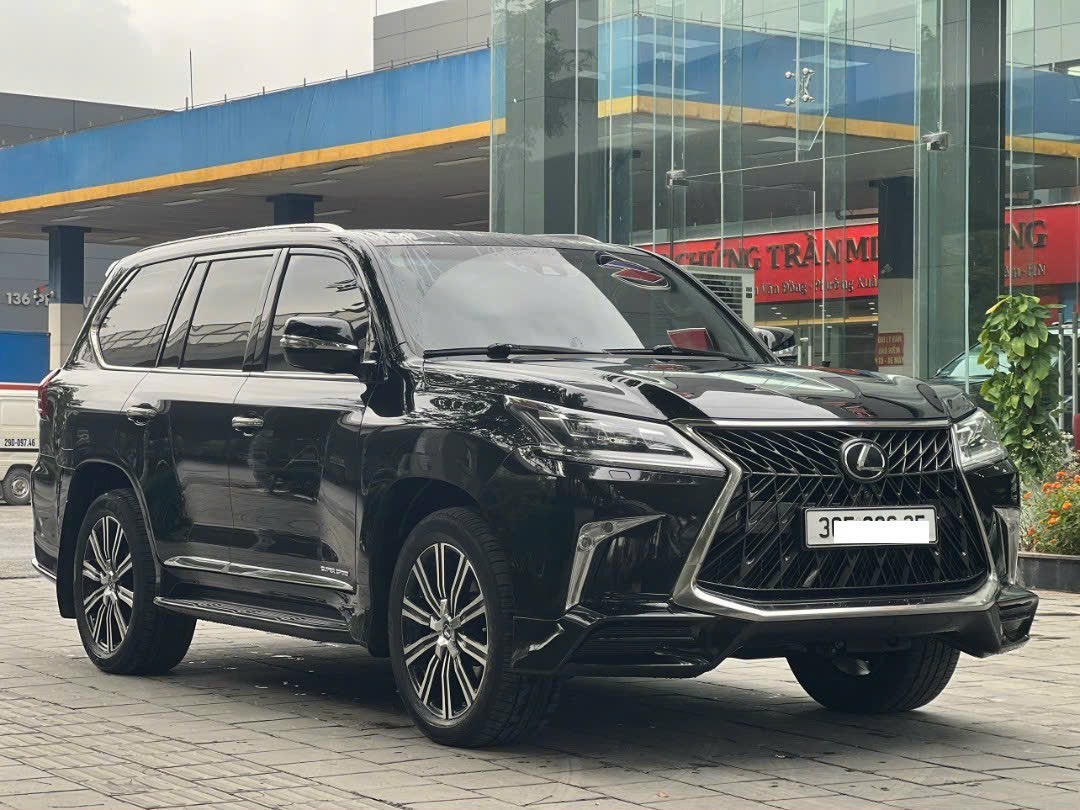 cần bán xe Lexus LX 570 super sport đời 2018