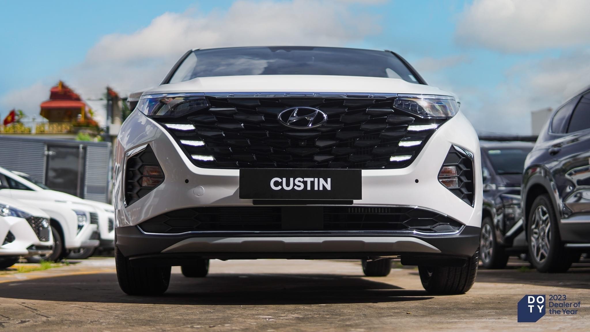 Hyundai Custin Đời 2024 NEW