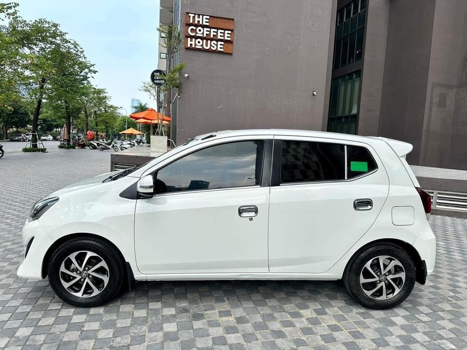 cần bán xe Toyota Wigo 1.2 MT đời 2020