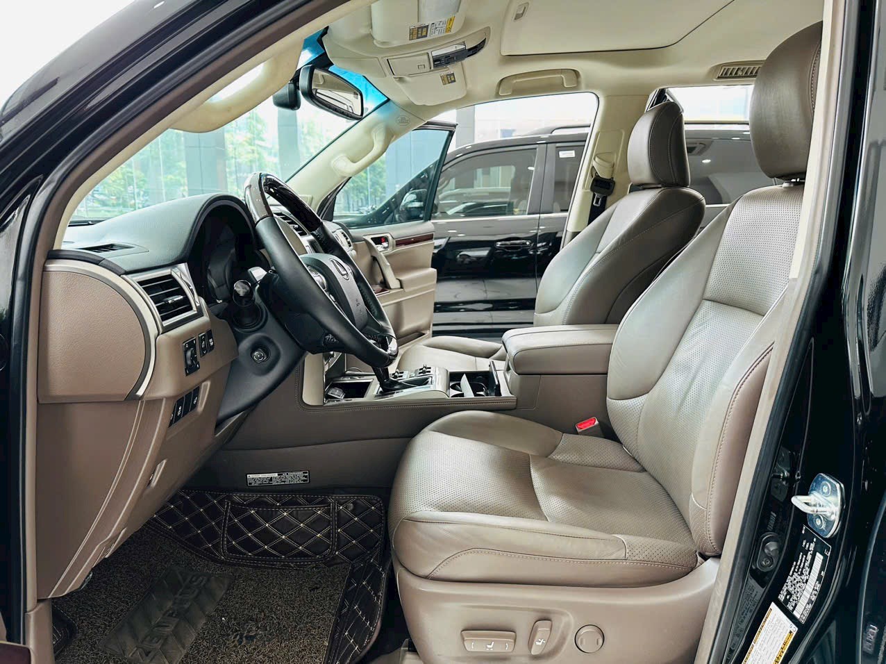 Chính chủ bán Lexus GX460 nhập Mỹ sản xuất 2018, bản full, xe siêu mới