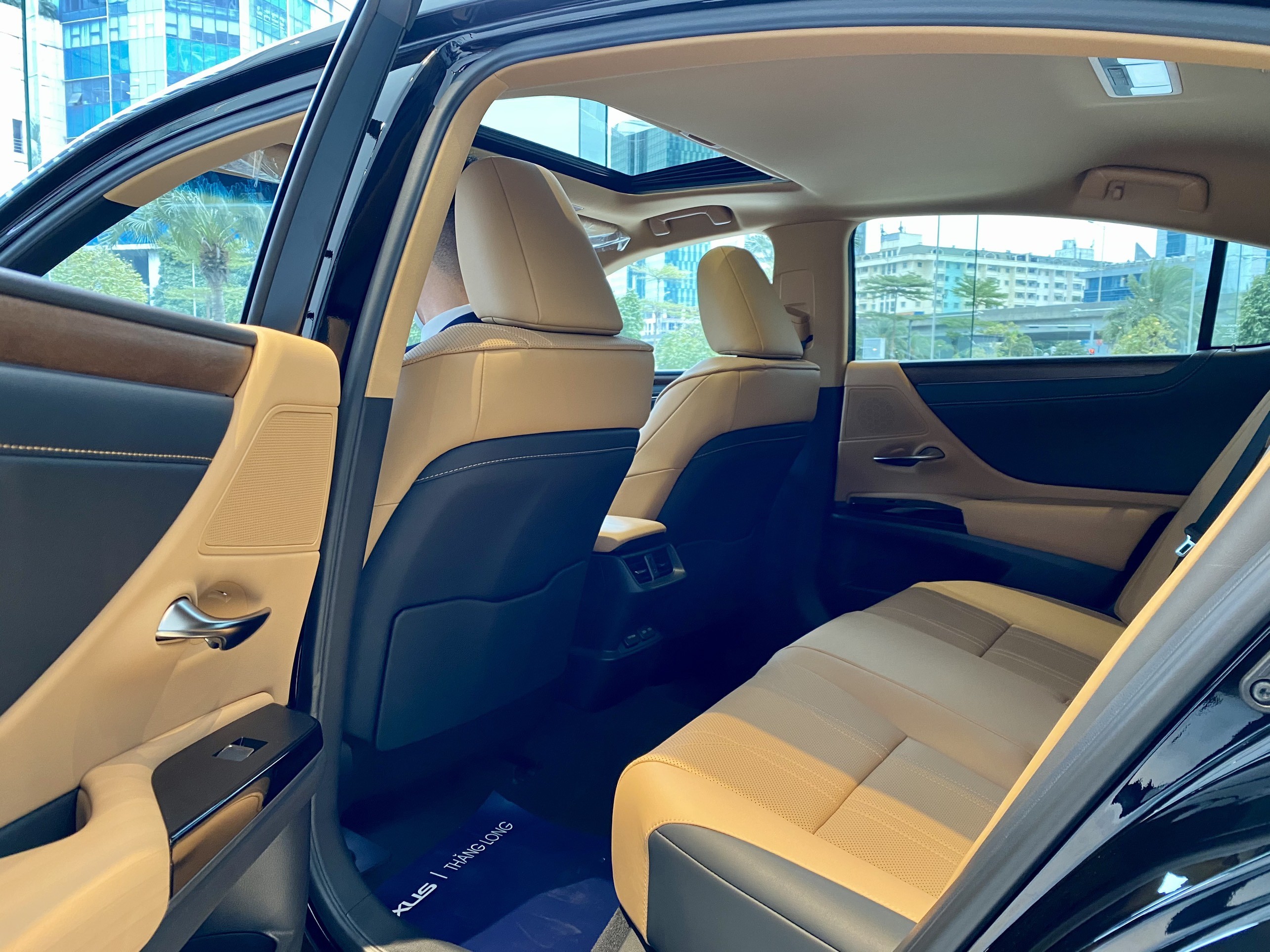 Lexus ES250 Model 2024