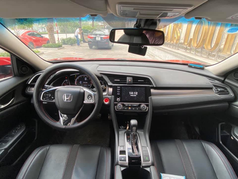 cần bán xe Honda Civic RS 1.5 AT đời 2021