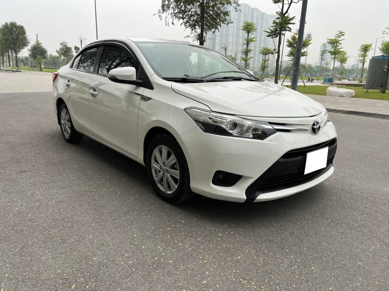 cần bán xe Toyota Vios 1.5E CVT đời 2018