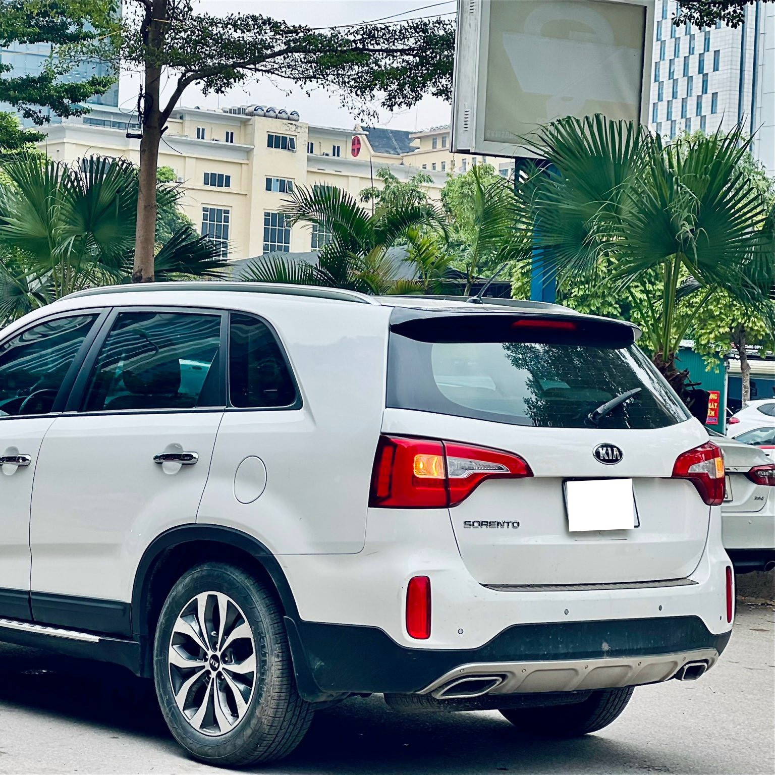 Bán xe Kia Sorento 2.4L đời 2018 bản full