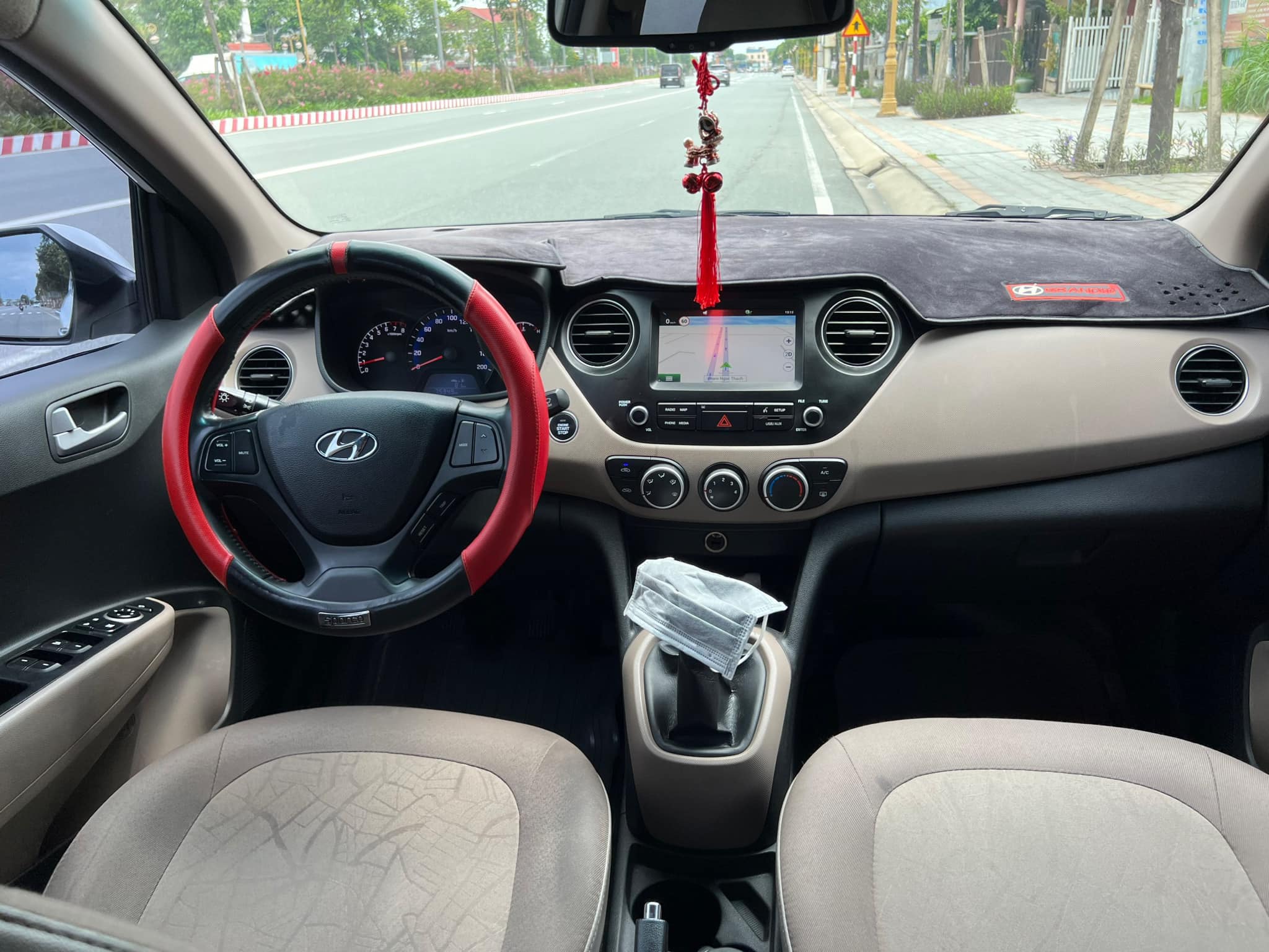 Cần bán xe Hyundai i10 đời 2021 