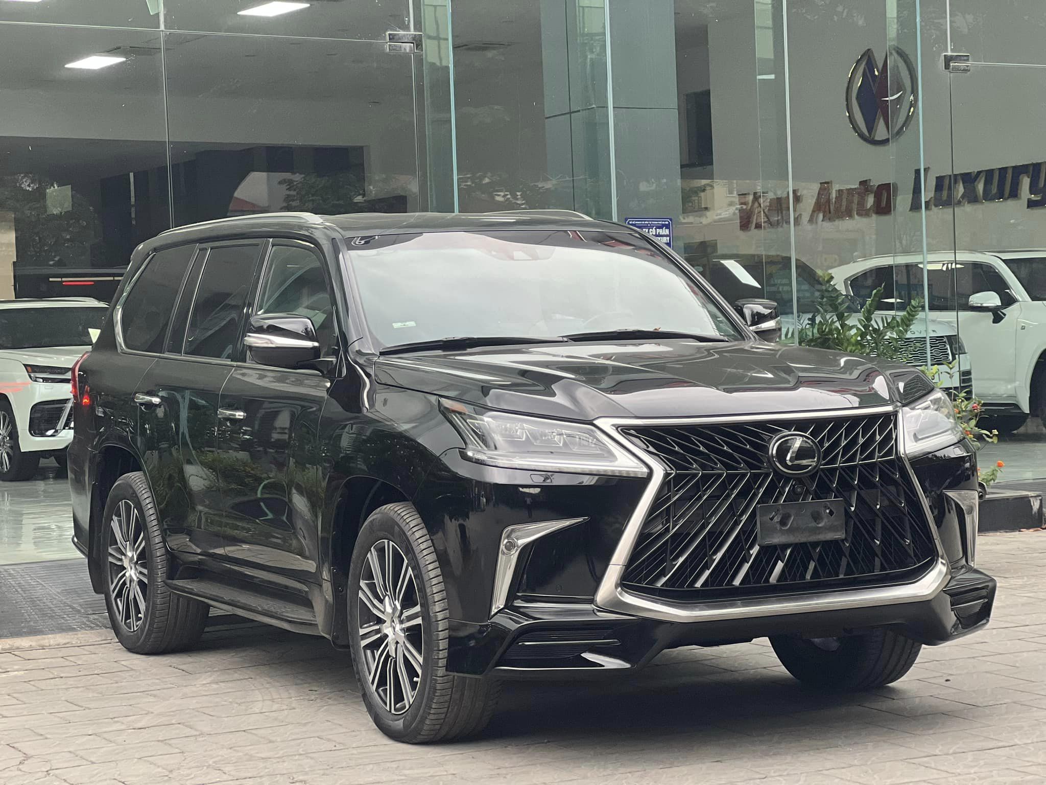 BÁN LEXUS LX570 2020 BẢN NHẬP MỸ