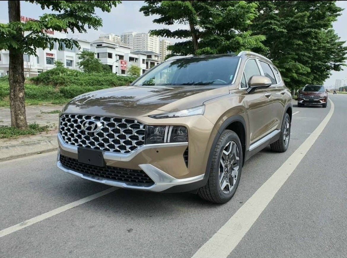 Hyundai Santa Fe 2.0 XĂNG TIÊU CHUẨN Đời 2024 NEW