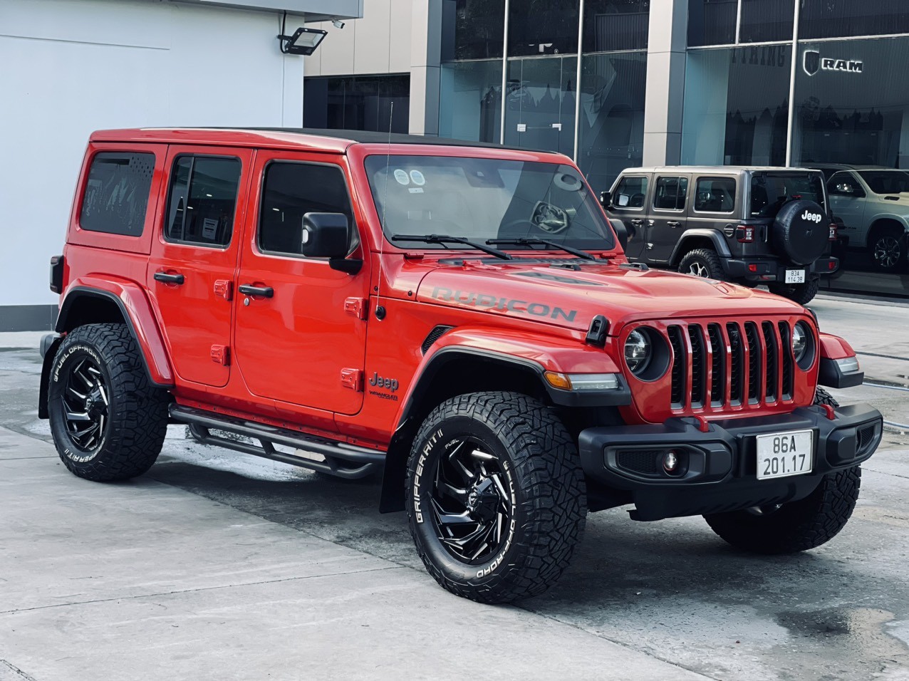 Bán xe Jeep Wrangler Rubicon, đời 2022, màu Đỏ, nhập khẩu Mỹ, giá 3,05 tỷ