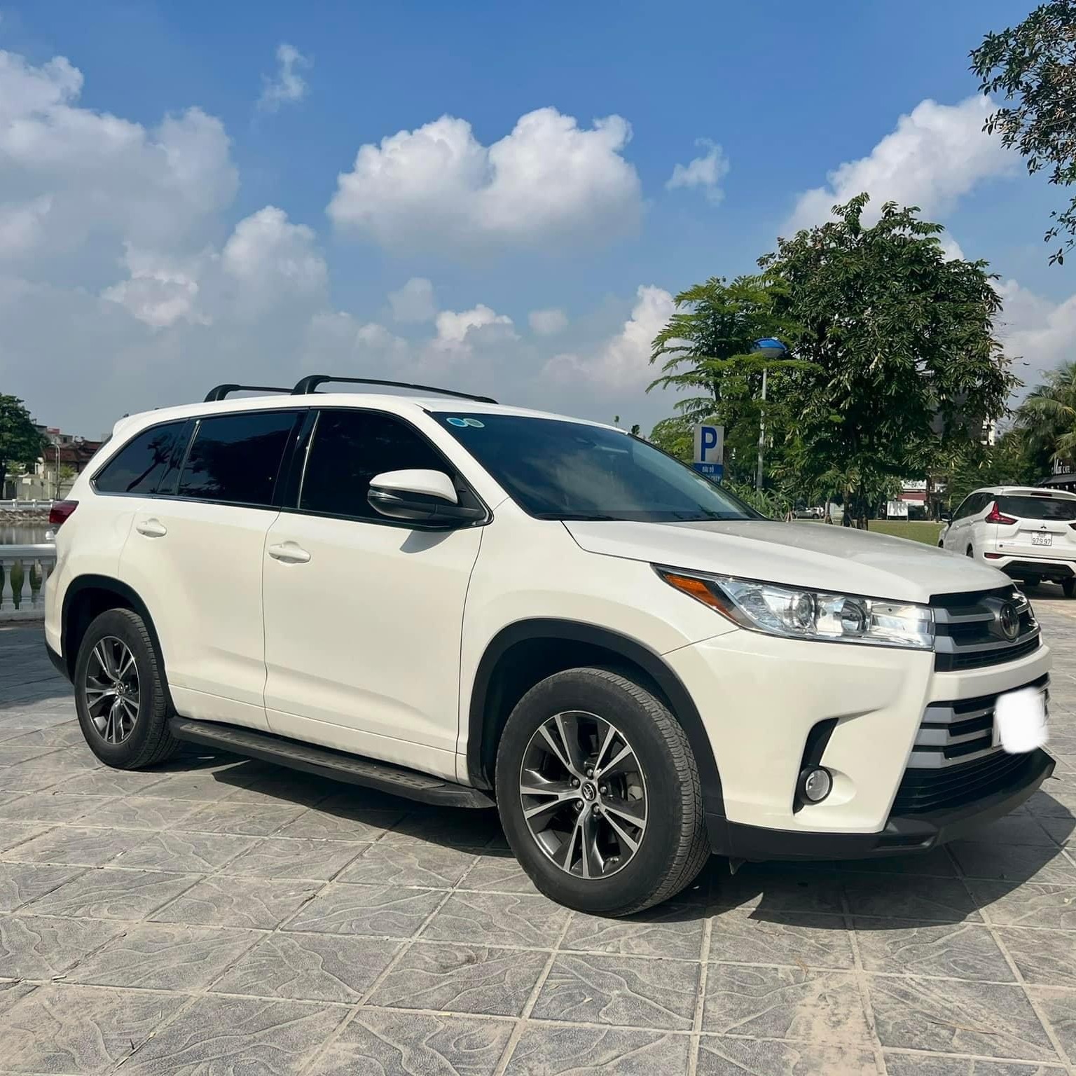 Bán toyota highlander sx 2017 nhập Mỹ