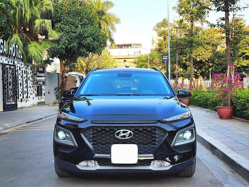 Cần bán ngay xe Hyundai Kona 1.6 Turbo đời 2019