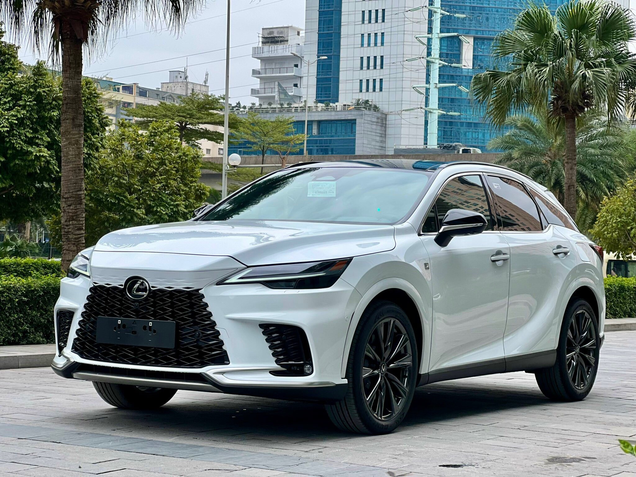 Lexus RX350 Fsport Model 2024