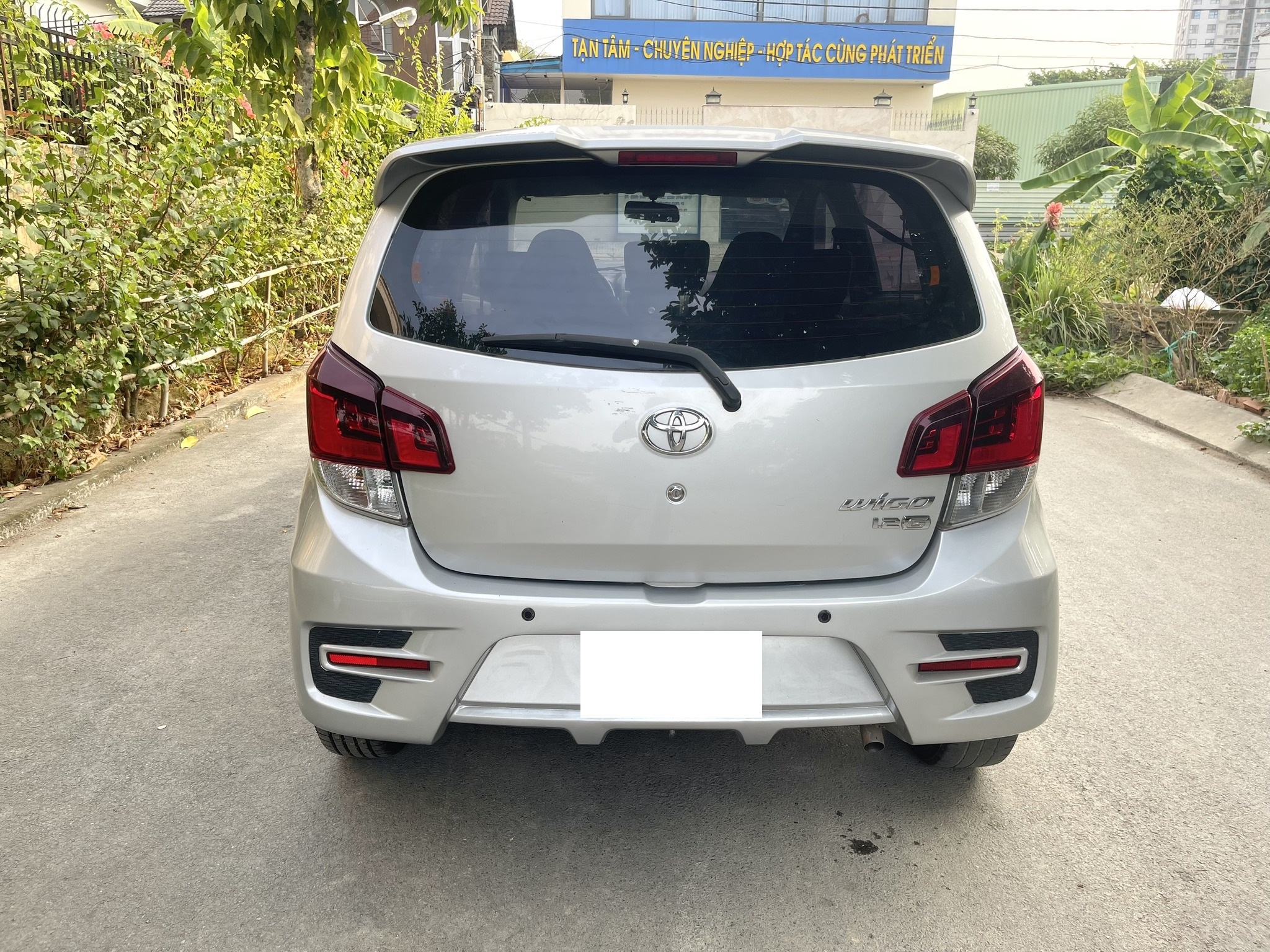 cần bán xe Toyota Wigo 1.2 MT đời 2020