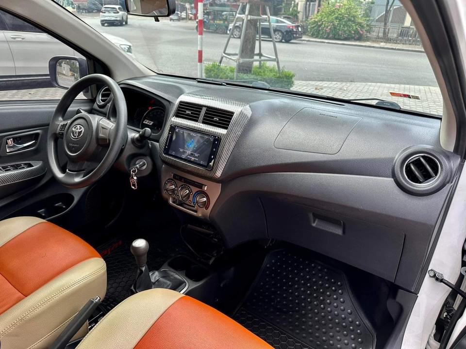 cần bán xe Toyota Wigo 1.2 MT đời 2020