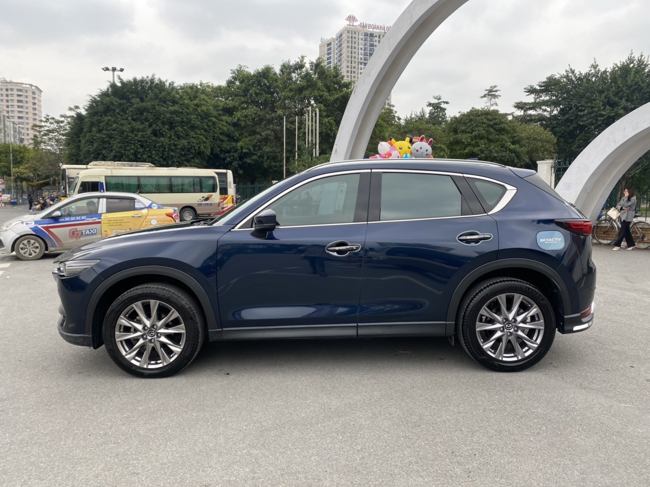 Cần bán xe Mazda CX5 2.5 Premium 2019